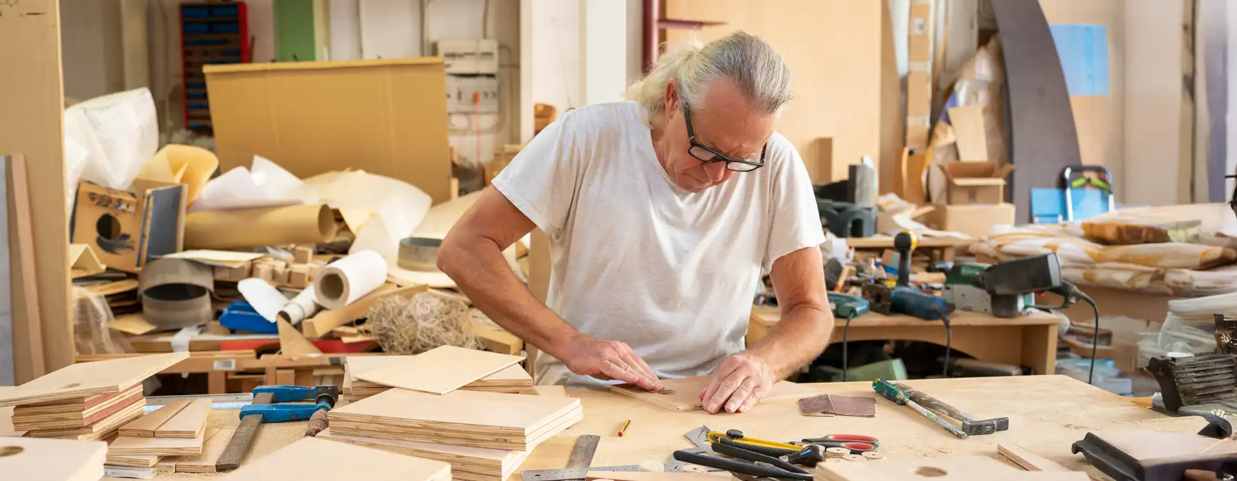 Carpenter at work - Craftsmanship in Liguria