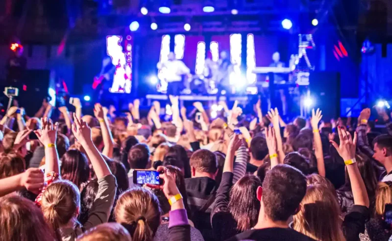 Feel the Beat: Discovering the Magic of Italy’s Dance Clubs